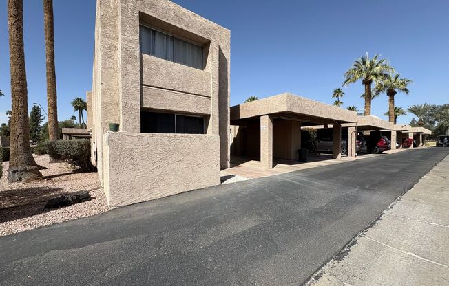 Furnished short term rental in highly desirable Fountain of the Sun! 55+