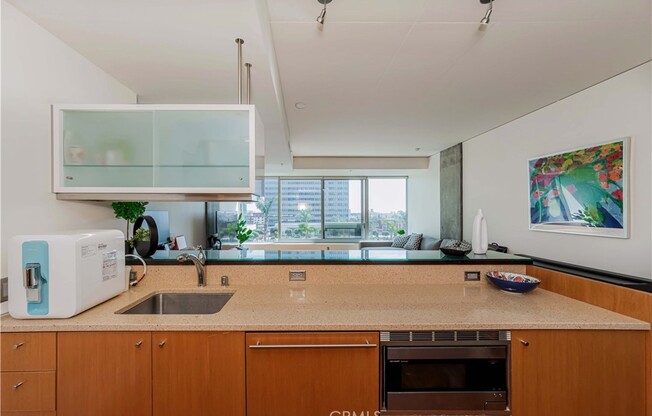 1 bed, 1 bath, 920 sqft, $2,900, Unit 909