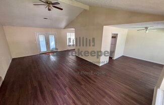 3 beds, 2 baths, 1,481 sqft, $1,545