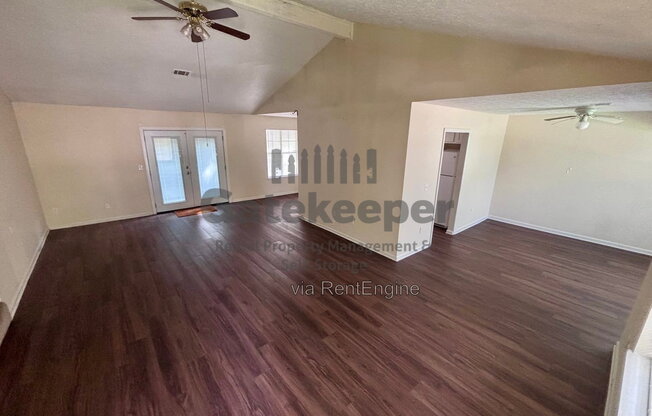 3 beds, 2 baths, 1,481 sqft, $1,545
