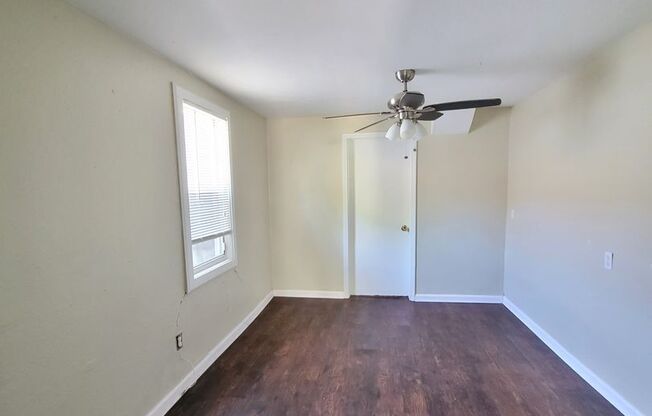 1 bed, 1 bath, 424 sqft, $850, Unit Unit A