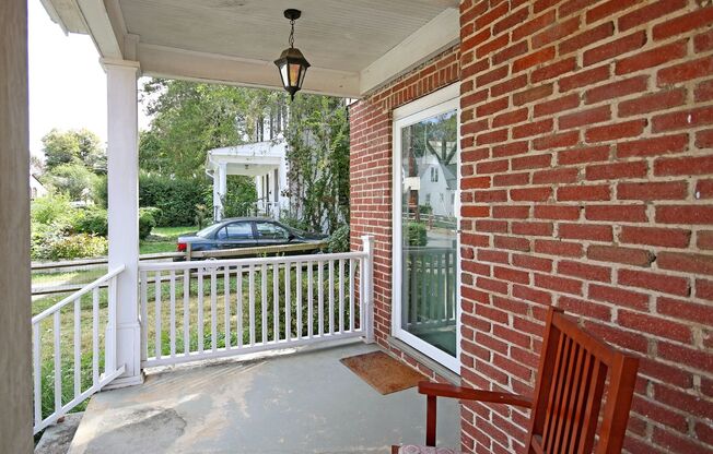 Charming Student-Friendly UVA Home