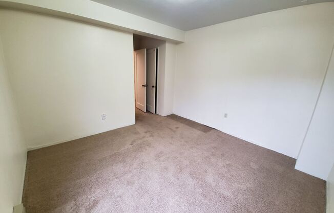 2 beds, 1 bath, 900 sqft, $1,525, Unit 506