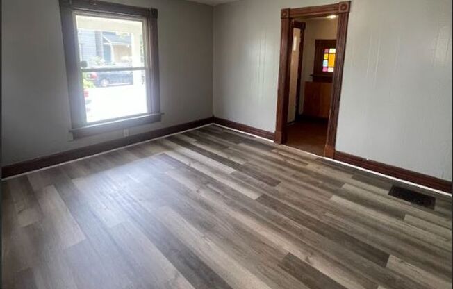 3 bed 1 bath close to everything in Dayton!