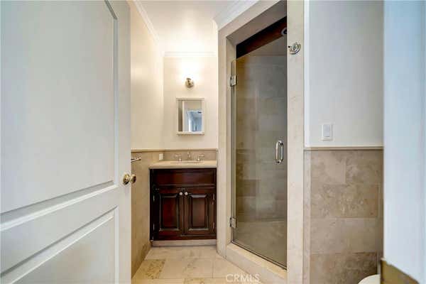 Studio, 1 bath, 300 sqft, $1,650