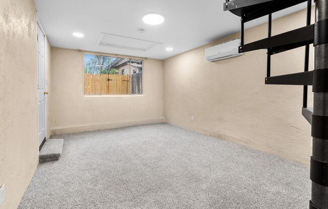 Carriage House near Downtown Pueblo!