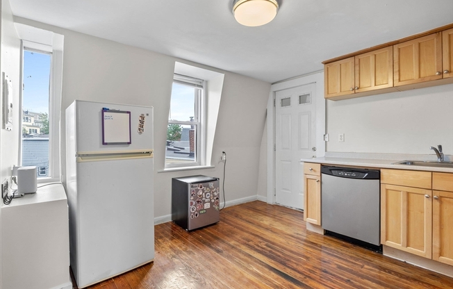 528 MEDFORD