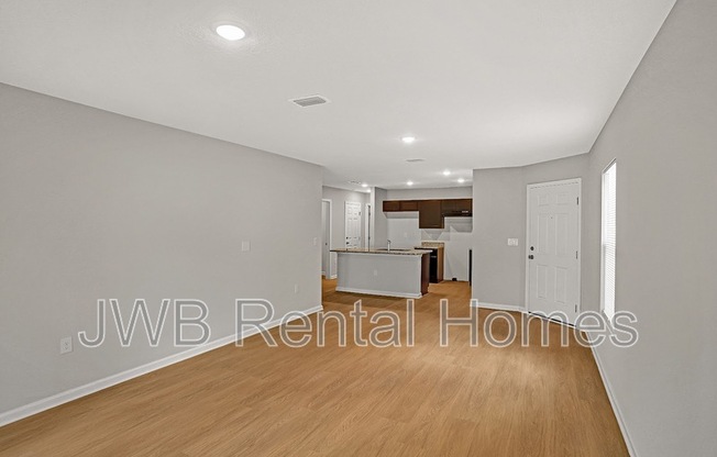 2025 COMMONWEALTH AVE