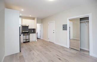 1 bed, 1 bath, 438 sqft, $2,495, Unit 10