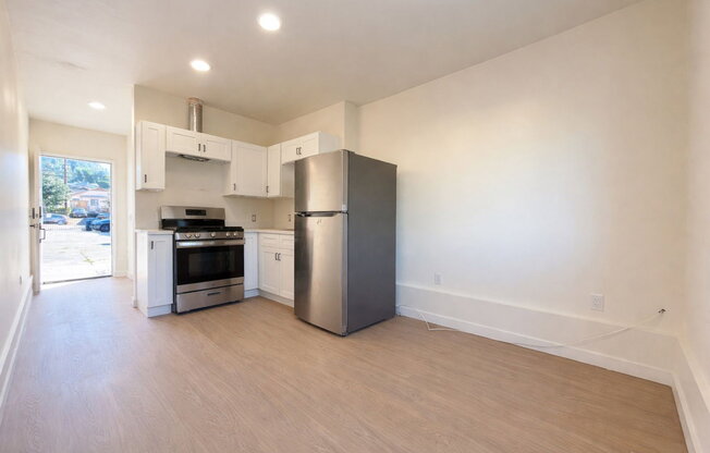 6819 N FIGUEROA ST