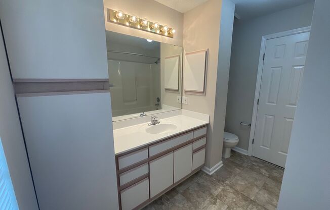 1 bed, 1 bath, 765 sqft, $1,125, Unit 2748-9