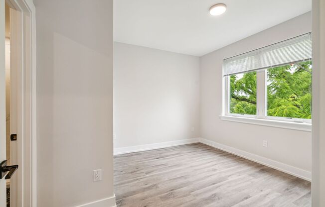 2 beds, 2 baths, 870 sqft, $1,795, Unit D03