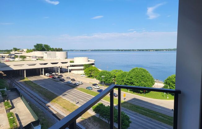 2 beds, 2 baths, 1,092 sqft, $3,965, Unit #629
