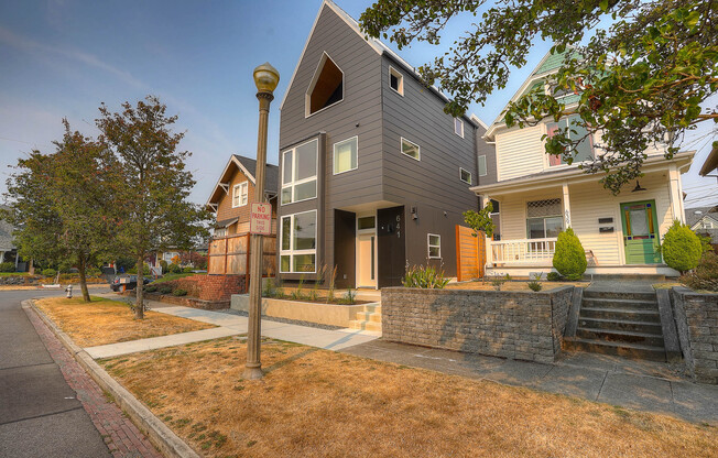 641 N. Fife St