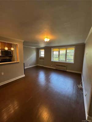 1 bed, 1 bath, 650 sqft, $2,000, Unit 4G