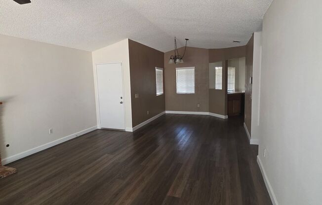 Two Bedroom, Two Bathroom Home in Beaumont!