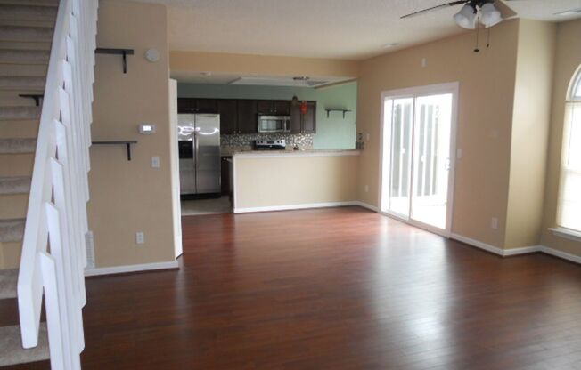 3 beds, 2.5 baths, $2,150