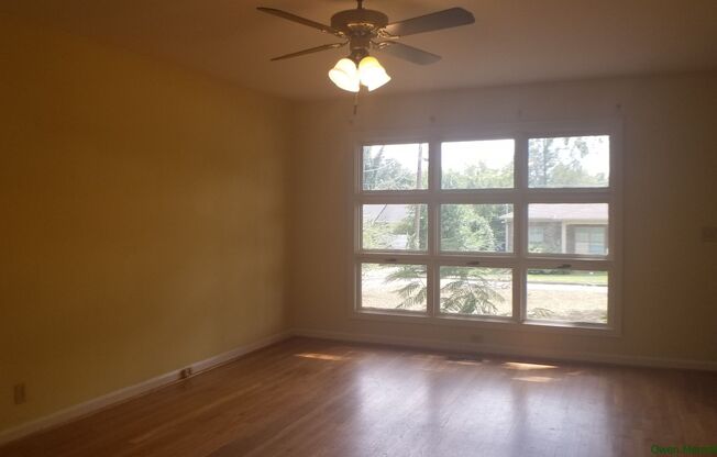 3 beds, 2 baths, $1,350