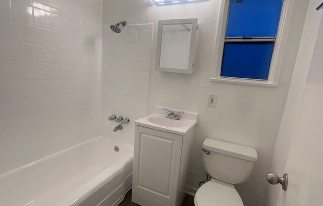 1 bed, 1 bath, $1,657, Unit 3410 2