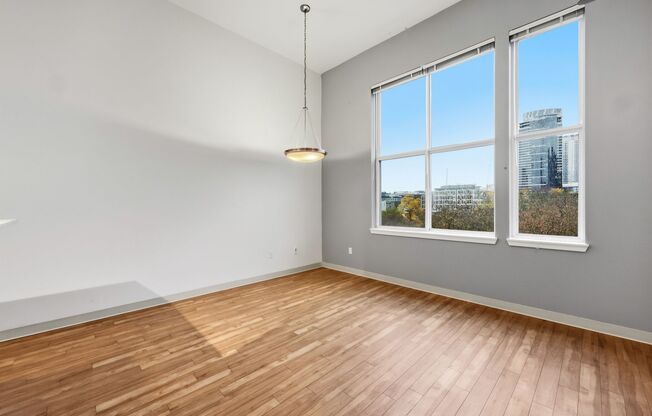 2 beds, 1 bath, 787 sqft, $2,658.33, Unit 603