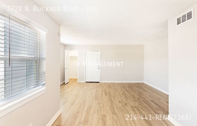 2728 N BUCKNER BLVD