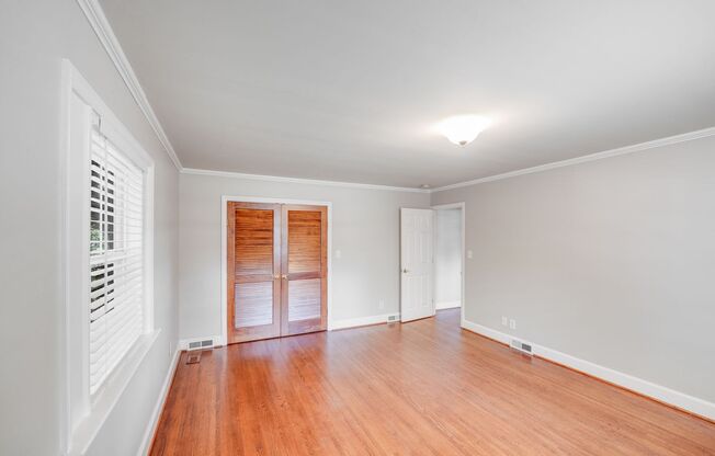 3 beds, 2 baths, 1,613 sqft, $2,900, Unit Unit 1