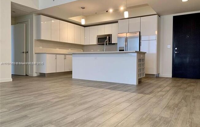 999 SW 1st Ave unit 3206 (A11751853)