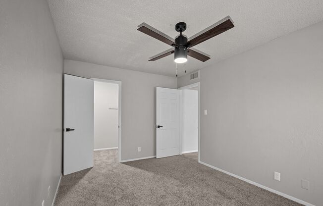 2 beds, 1 bath, 815 sqft, $1,399, Unit 306 B