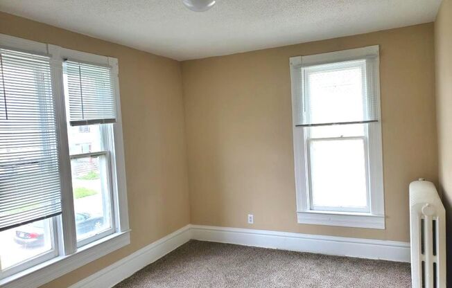 2820 Cottage Grove