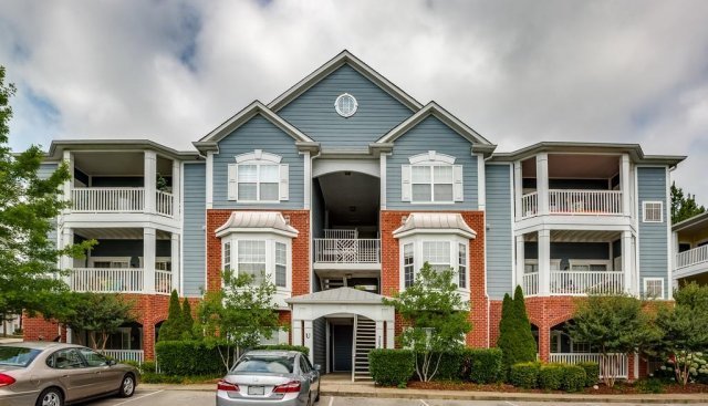 Lenox Village Condo!  Newly Renovated 2 Bed 1 Bath Apartment - Washer & Dryer included.