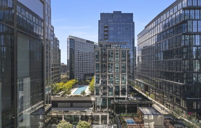 1 bed, 1 bath, 686 sqft, $5,600, Unit 1107