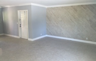 806 NE 16th Place