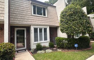 Charming Townhouse in Central Wilmington