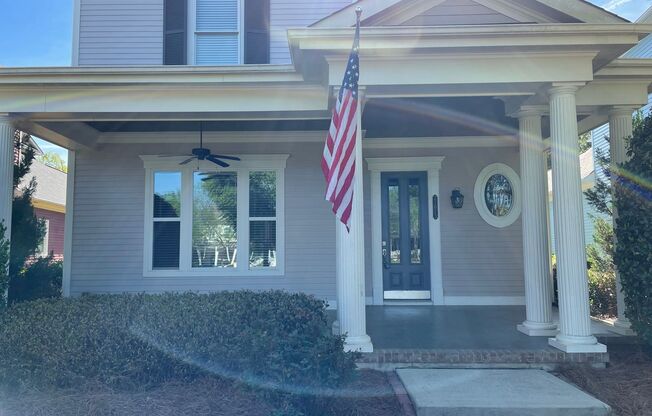 Fabulous Three Bedroom Home in Antiquity