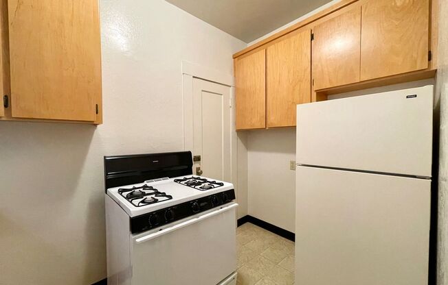 1 bed, 1 bath, 600 sqft, $1,795, Unit 301