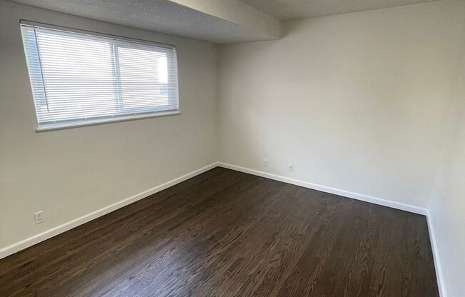 1 bed, 1 bath, $2,295, Unit 07