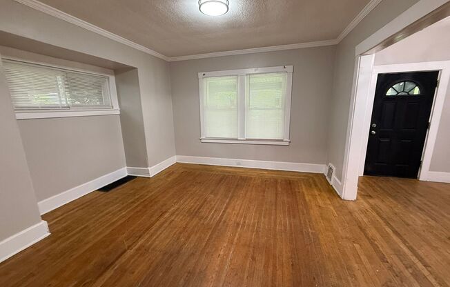 Updated and Spacious 3-4 Bedroom, 2 Story Home Located on North Side of Youngstown