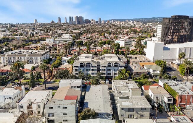 218 Gale Luxury Investments LLC