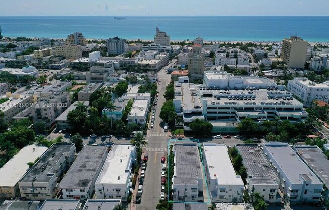 Studio, 1 bath, 500 sqft, $1,798, Unit 08