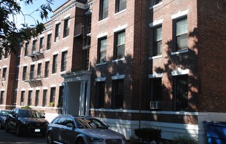 34 KINROSS RD