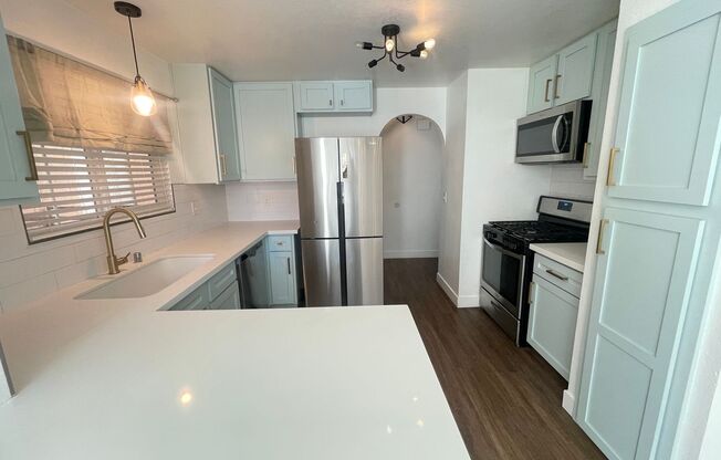 2200 FORT APACHE Road