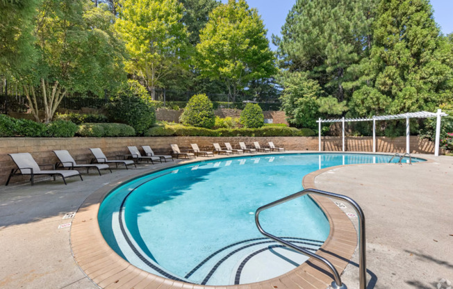 2 beds, 1 bath, 755 sqft, $1,099, Unit 437