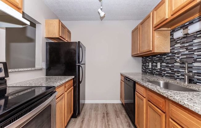 2 beds, 1.5 baths, 885 sqft, $1,194