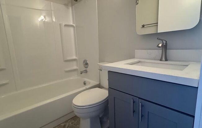 2 beds, 2 baths, 900 sqft, $2,895, Unit 302