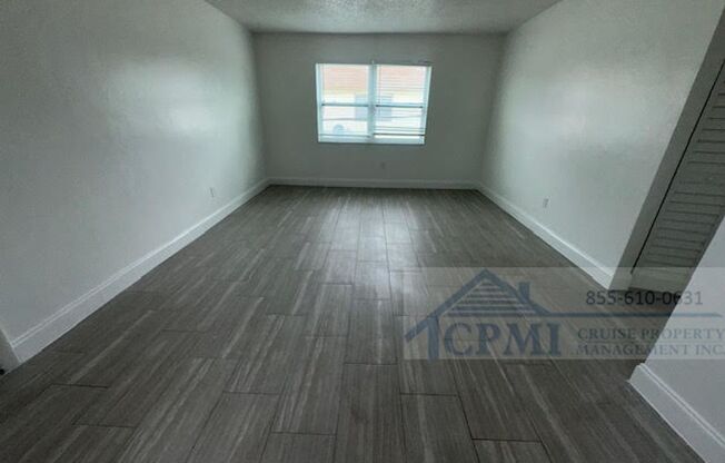 2 beds, 1 bath, 864 sqft, $1,925, Unit 204