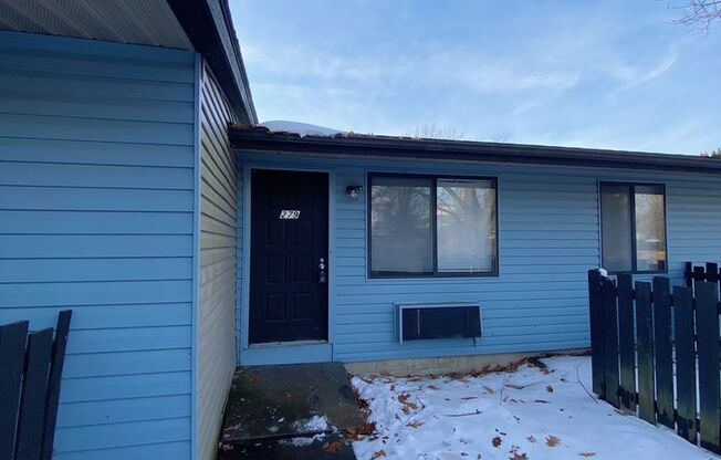 1 bed, 1 bath, 576 sqft, $675, Unit 279 (M-091)