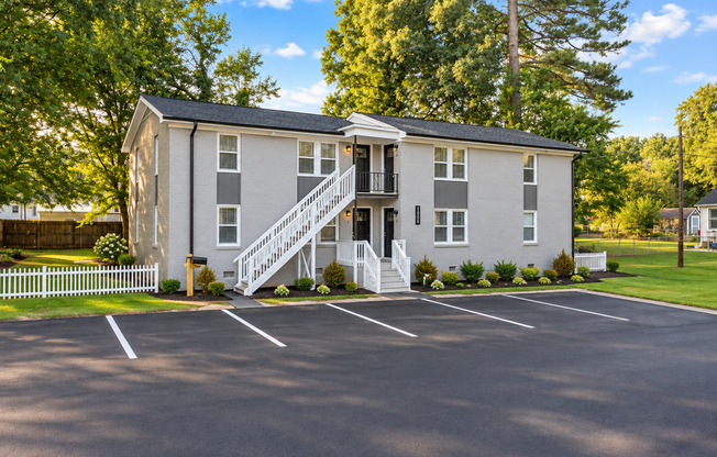 1806 Midwood Drive