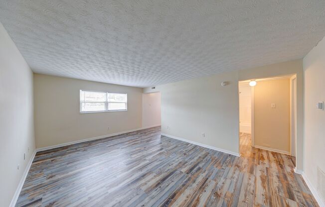 1 bed, 1 bath, 600 sqft, $999, Unit 8649A