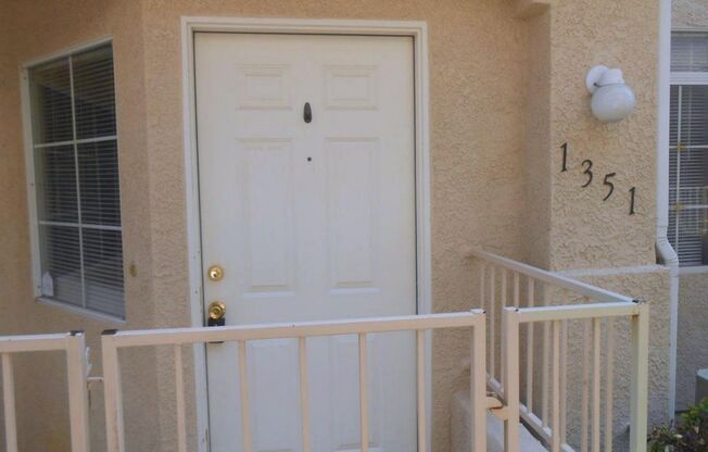 Spacious 3 Bedroom Townhome Located in the NW