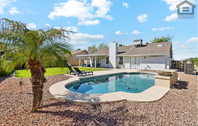 3 beds, 2 baths, $2,499